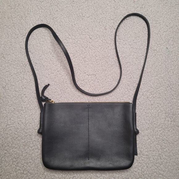 Madewell Crossbody Bag Black Leather Knotted Zip Purse Minimalist Shoulder MC301 - Picture 1 of 7